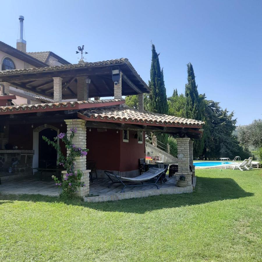 Casalustro Villa Citta Sant'Angelo Bagian luar foto