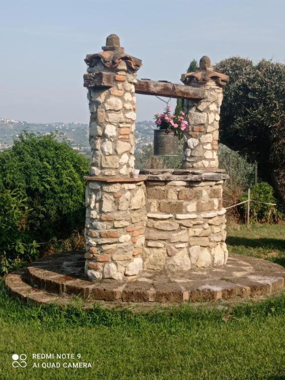 Casalustro Villa Citta Sant'Angelo Bagian luar foto